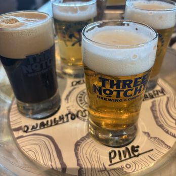 Three Notch'd Brewery & Craft Kitchen - Brewpubs Near Me - Rehoboth Beach, Delaware