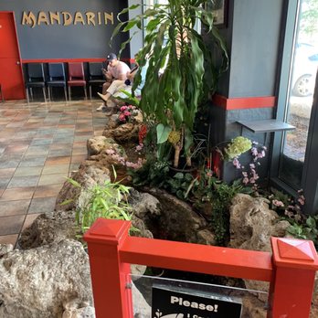 Mandarin Restaurant - Mandarin London - lobby - Chinese Near Me - London, Ontario Mandarin Restaurant - Mandarin London - lobby - Chinese Near Me - London, Ontario