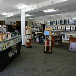 New York Camera & Video - Tons of frames of all sizes and styles ;-))