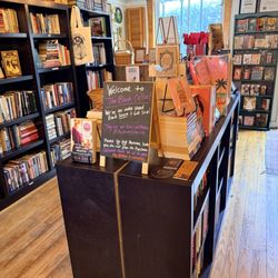 Wolf Hills Coffee - Cafe book cellar.