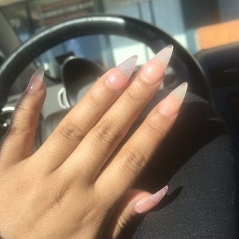Glossi Nail Bar - Nail Salons Near Me - Colma, California