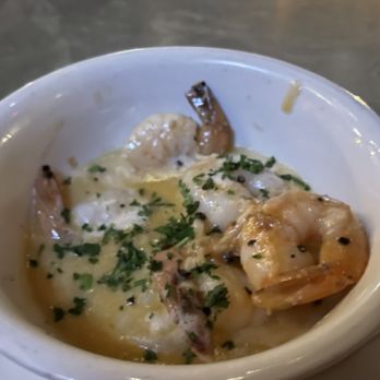 Tin Marin - Garlic shrimp - Tapas/Small Plates Near Me - Bronx, New York Tin Marin - Garlic shrimp - Tapas/Small Plates Near Me - Bronx, New York