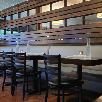 Downriver Grill - Clean lines and ready for you to eat. - Breakfast & Brunch Near Me - Spokane, Washington