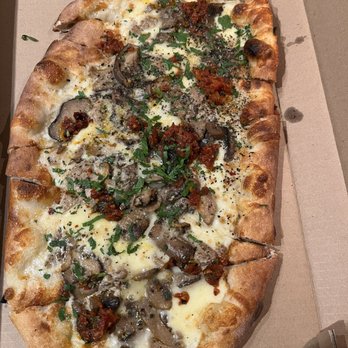 Von's 1000Spirits - Wood Oven Roasted Wild Mushroom Pizza - New American Near Me - Seattle, Washington Von's 1000Spirits - Wood Oven Roasted Wild Mushroom Pizza - New American Near Me - Seattle, Washington