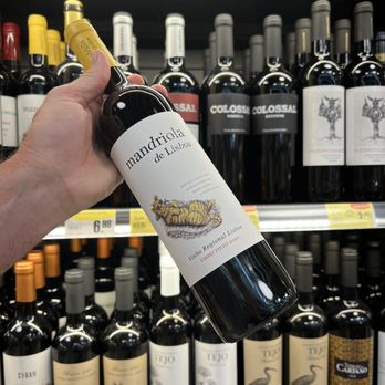 Pingo Doce - wine! - Grocery Near Me - Lisbon, 11