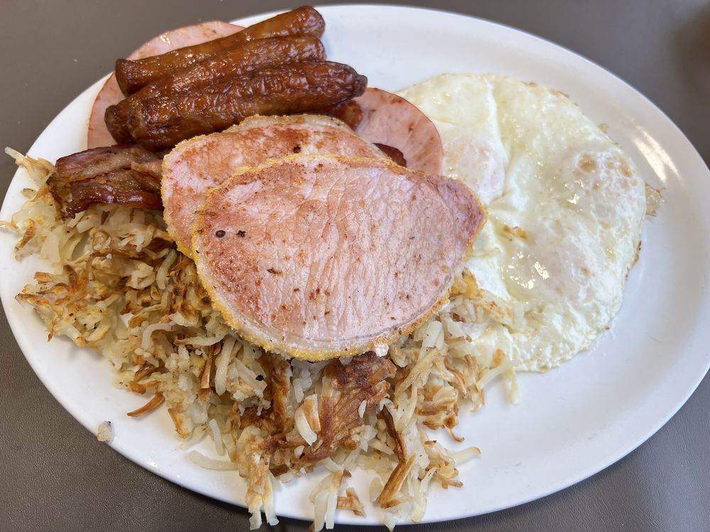 BLUE ROOSTER 57 Photos & 47 Reviews 676 Monarch Avenue, Ajax