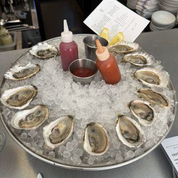 Select Oyster Bar - Oysters - Seafood Near Me - Boston, Massachusetts Select Oyster Bar - Oysters - Seafood Near Me - Boston, Massachusetts