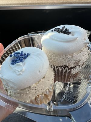 Minia's Bake Shop by null