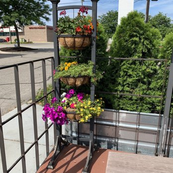 Hank's Tavern - Flower decor - Sports Bars Near Me - Muskegon, Michigan