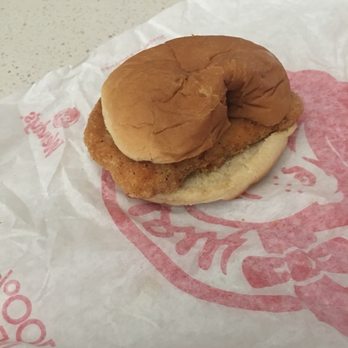 Wendy's - Burger is messed up and poorly put together - Burgers Near Me - Chandler, Arizona