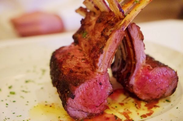The Penthouse at Mastro's by null