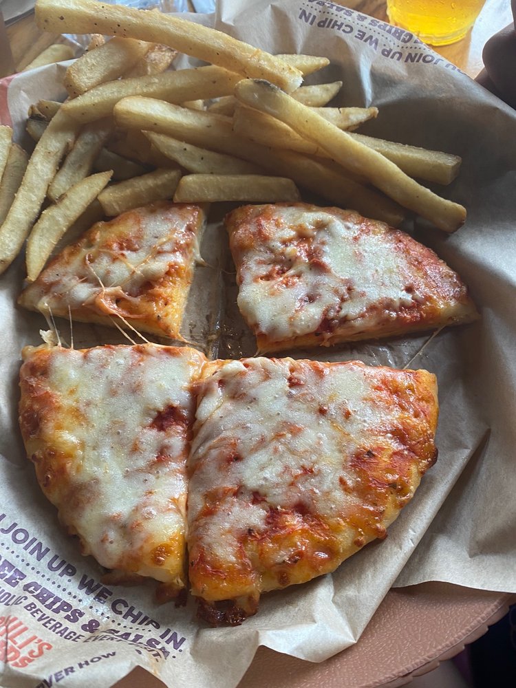 CHILI’S 28 Photos & 87 Reviews 297 S Broadway, Salem, New Hampshire