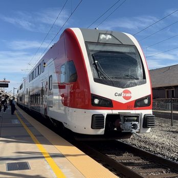 Santa Clara Caltrain Station - Caltrain on the Northbound platform - Train Stations Near Me - Santa Clara, California Santa Clara Caltrain Station - Caltrain on the Northbound platform - Train Stations Near Me - Santa Clara, California