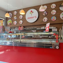 Janny's Eis - Blick ins Lokal