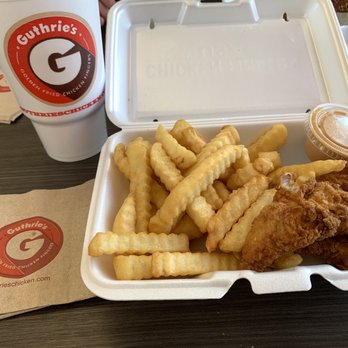 Guthrie’s Chicken - Snack box - Fast Food Near Me - Memphis, Tennessee