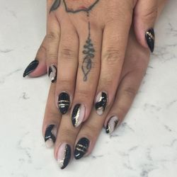 Simply Nail Bar & Hair Studio - USC Village