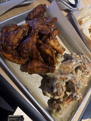 Buffalo Wild Wings by null