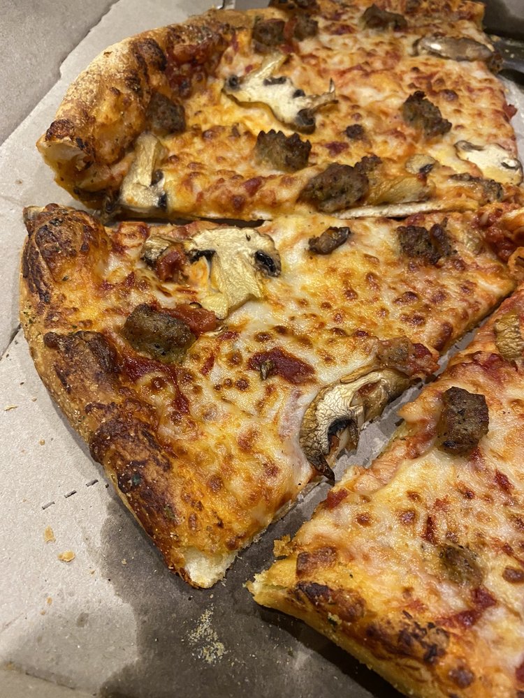 DOMINO’S PIZZA Updated August 2024 12 Photos & 52 Reviews 3231 US