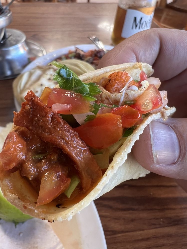 Tropi Tacos
