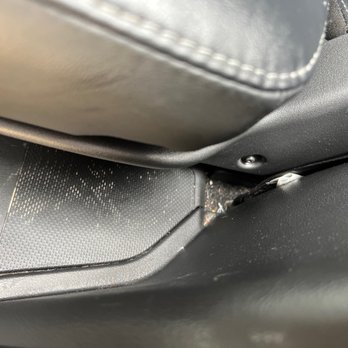 Flagship Carwash - More awesome vacuuming - Car Wash Near Me - Mclean, Virginia