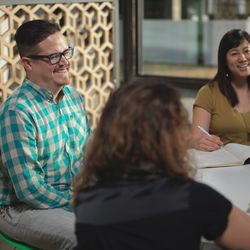 Atmosphere Coworking - Coworkers focused on building their business while helping others along (it's a cycle, you see)