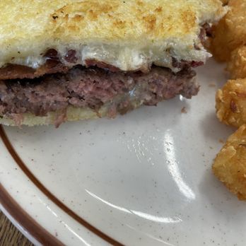 Marlene & Glen's Dead Fly Diner - Lumberjack melt. Excellent! - Diners Near Me - Plymouth, California