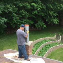 Advanced Chimney Sweeps - Installing new lining system