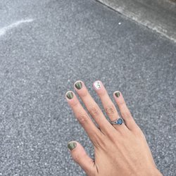 Labella Nails - Custom nail art !