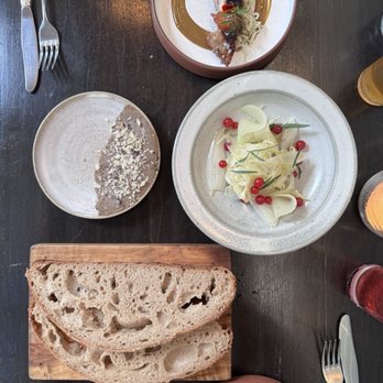 Actinolite Restaurant - Canadian (New) Near Me - Toronto, Ontario