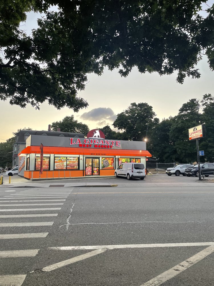 LAS GIGANTES MEAT MARKET Updated October 2024 49 Elmwood Ave
