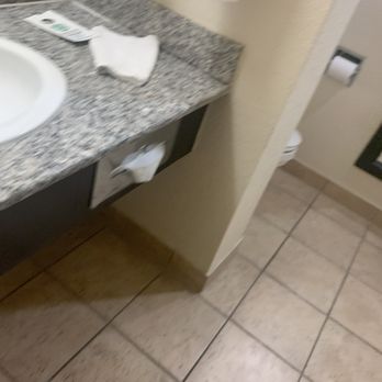 Primm Valley Resort - Barely any towels - Hotels Near Me - Primm, Nevada Primm Valley Resort - Barely any towels - Hotels Near Me - Primm, Nevada
