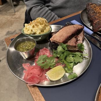 Expat BBQ - Brisket Plate with Mac & Cheese - Bars Near Me - Saint Louis, Missouri