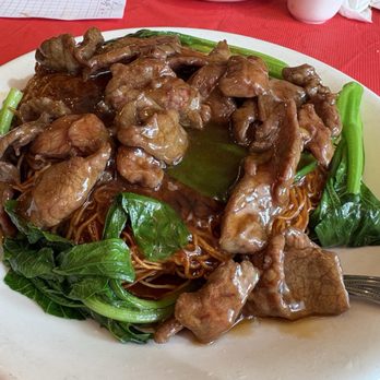 Canton Manor - Beef Pan Fried Noodle - Chinese Near Me - Bayside, New York Canton Manor - Beef Pan Fried Noodle - Chinese Near Me - Bayside, New York