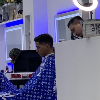 HNLAX By Dre Empire - Barbers Near Me - Mililani Town, Hawaii HNLAX By Dre Empire - Barbers Near Me - Mililani Town, Hawaii
