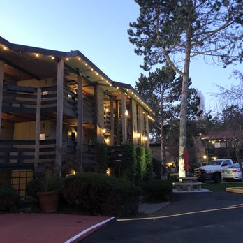Coachman Inn - Hotel - Hotels Near Me - Oak Harbor, Washington Coachman Inn - Hotel - Hotels Near Me - Oak Harbor, Washington