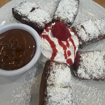 Starwood Cafe - Croissant beignets - Breakfast & Brunch Near Me - Wylie, Texas Starwood Cafe - Croissant beignets - Breakfast & Brunch Near Me - Wylie, Texas