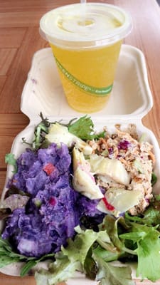 Island Naturals Market & Deli by null