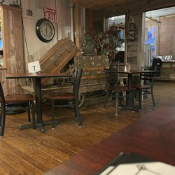 Main Street Moonshine - Decorations in dining room