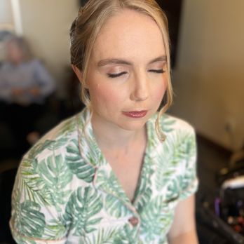 Artistry By Yesenia - Eye makeup - Makeup Artists Near Me Artistry By Yesenia - Eye makeup - Makeup Artists Near Me