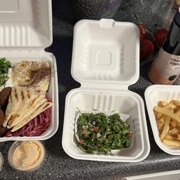 Double falafel Jasmin Platter with 3 Sides Double falafel Jasmin Platter with 3 Sides