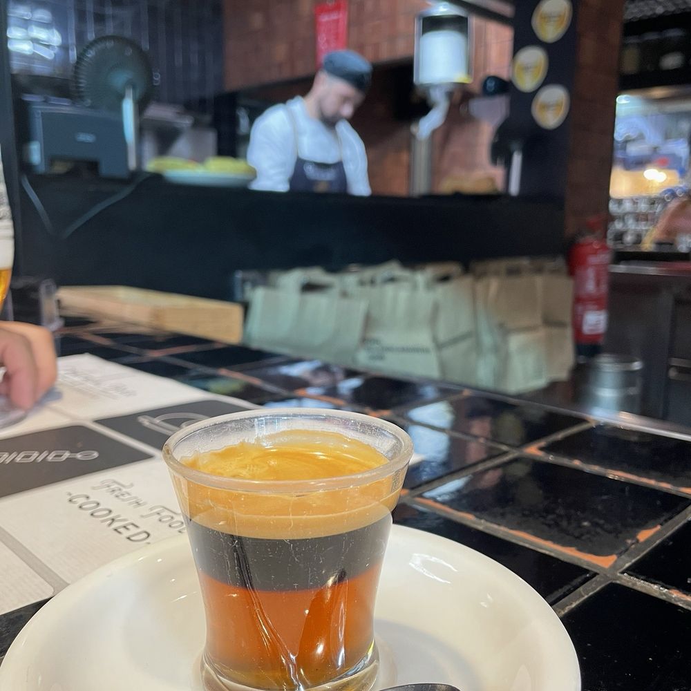 Central Bar - Cremaet - Mediterranean Near Me - Valencia, V
