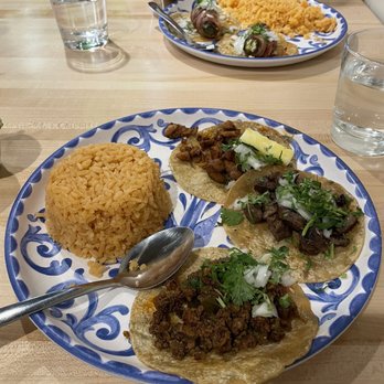 Mezkla Taqueria - Chorizo, carne asada, and pastor taco with rice - Mexican Near Me - Holland, Michigan Mezkla Taqueria - Chorizo, carne asada, and pastor taco with rice - Mexican Near Me - Holland, Michigan