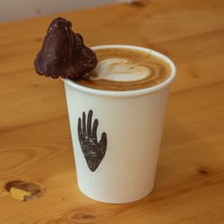 Khaos Coffee - Latte with a piece of Chocolate-Espresso Sponge Toffee