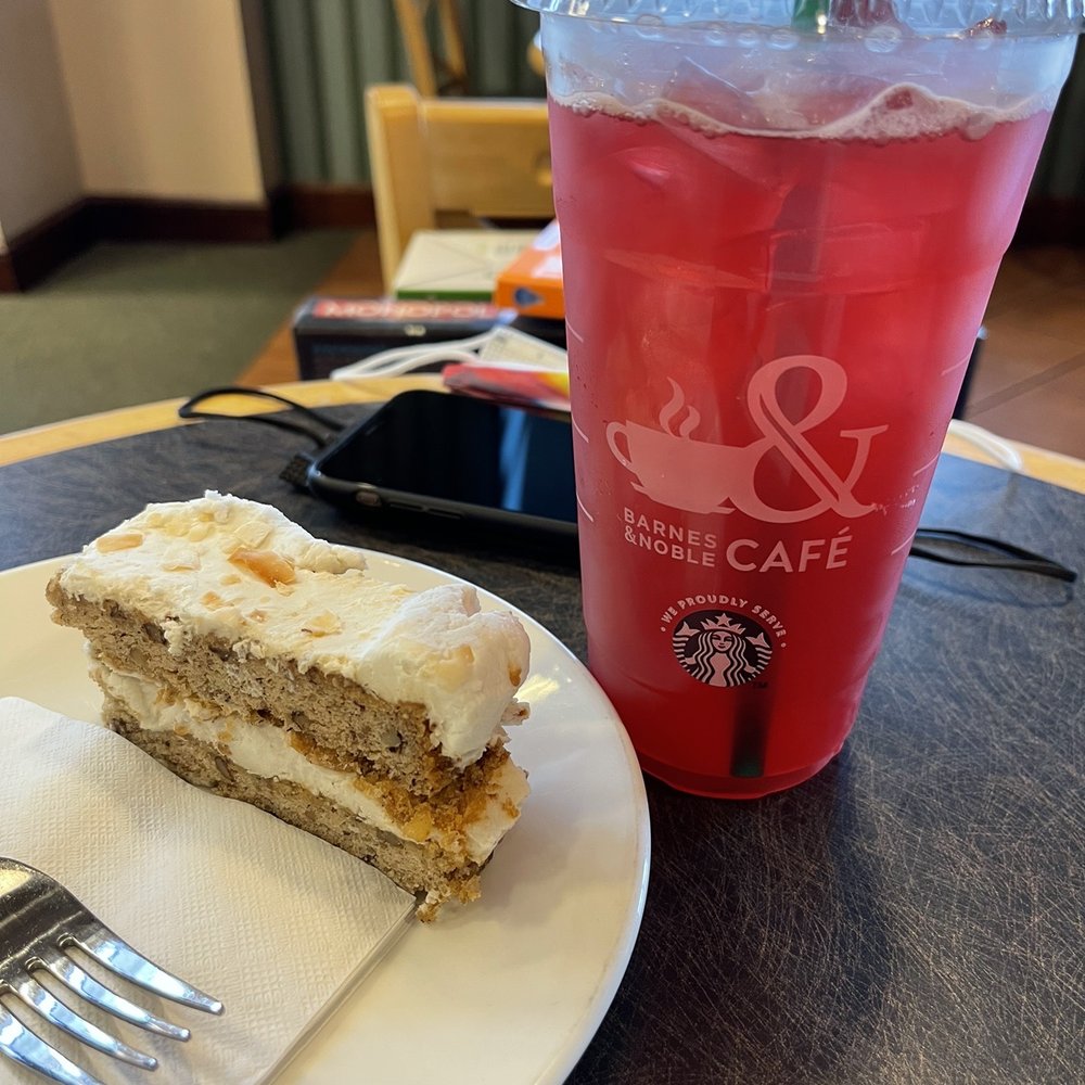 Coconut banana cake and passion fruit lemonade Coconut banana cake and passion fruit lemonade