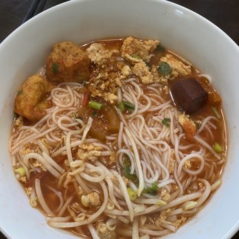 Le Croissant Dore - $10 for this bowl of Bun rieu. Ridiculously expensive! - Bakeries Near Me - Westminster, California Le Croissant Dore - $10 for this bowl of Bun rieu. Ridiculously expensive! - Bakeries Near Me - Westminster, California