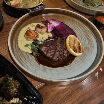 Atico Lounge - Filet & Scallops (3/5) - Latin American Near Me - Madison, Wisconsin