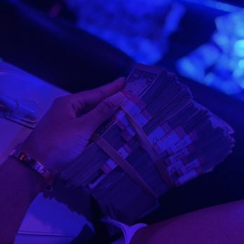 Ballarrinas - Strip Clubs Near Me - Honolulu, Hawaii