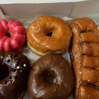 Peterson's Donut Corner - Donuts and one cronut! - Donuts Near Me - Escondido, California Peterson's Donut Corner - Donuts and one cronut! - Donuts Near Me - Escondido, California