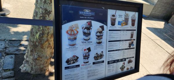 Ghirardelli Chocolate To Go by null