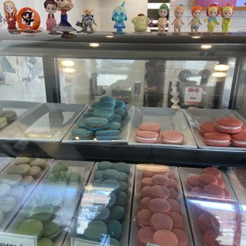 7 Leaves Cafe - Many Flavors of Macaroons - Coffee & Tea Near Me - San Jose, California 7 Leaves Cafe - Many Flavors of Macaroons - Coffee & Tea Near Me - San Jose, California